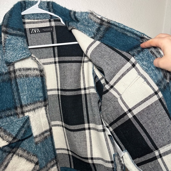 Zara Teal and White Plaid Kids Shacket - Picture 5 of 6